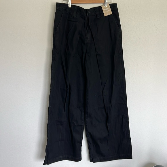 Extra wide-leg pleated jeans - Picture 2 of 3